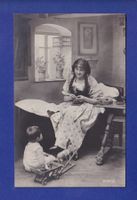 ENFANT - Avec maman - Jouet