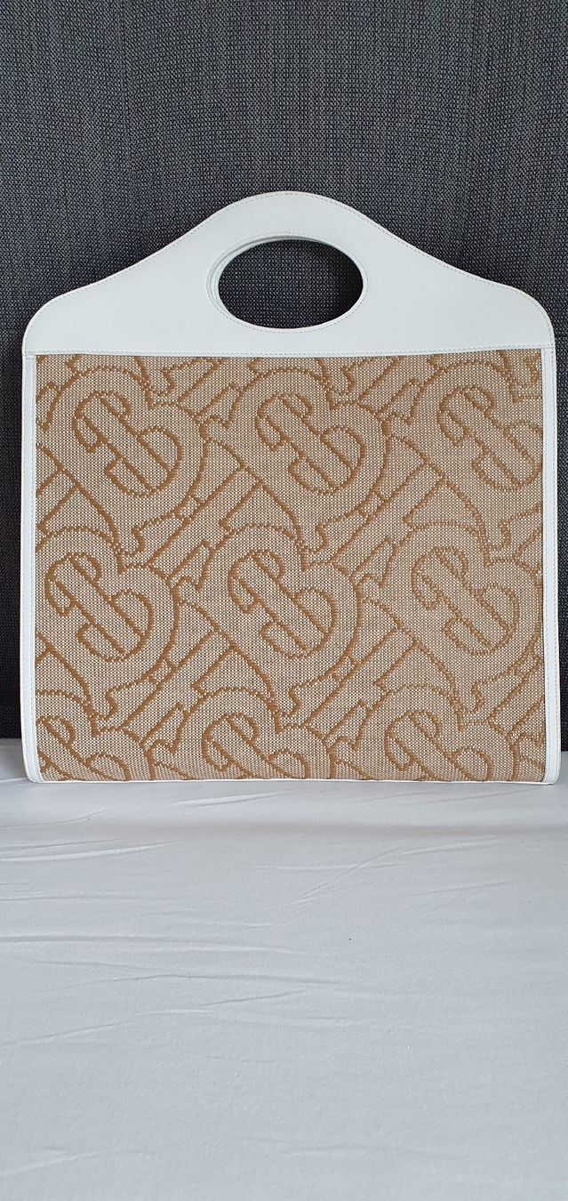 Burberry Borse da donna: Burberry Pocket neu – Nuovo e nell'imballaggio originale da Herznach venduto da DieMartin 1