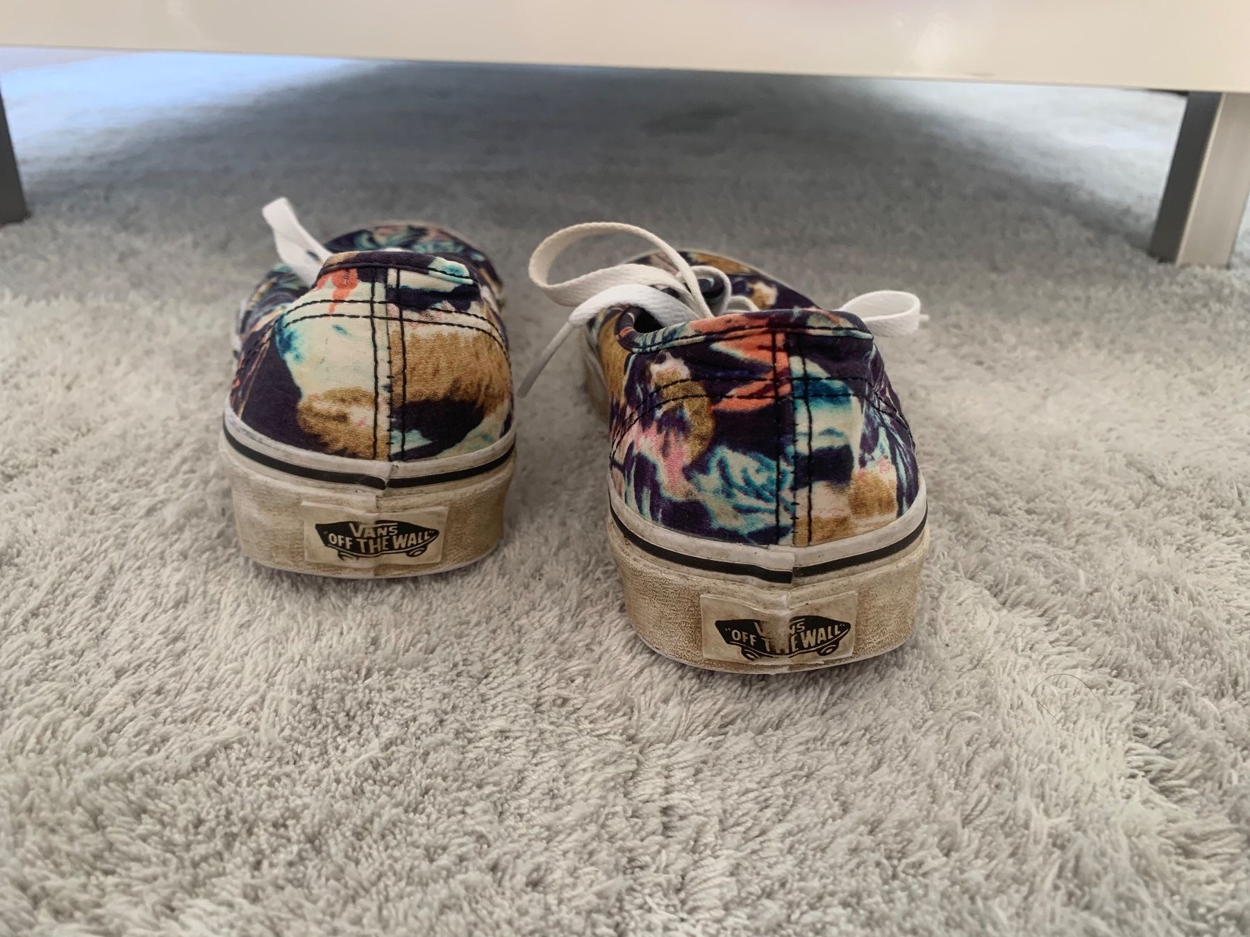 Vans Scarpe da donna: Vans Authentic Blumenmuster Gr. 36 – Usato da Hinwil venduto da liviipivii 1