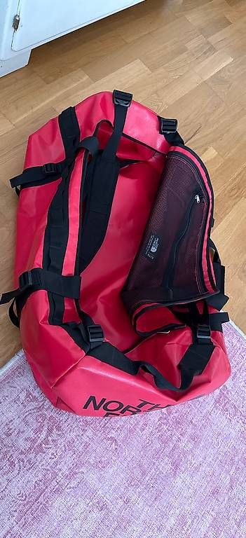 North Face Borse: The North Face Base Camp Duffel XL – Usato da Bolligen venduto da Brunski