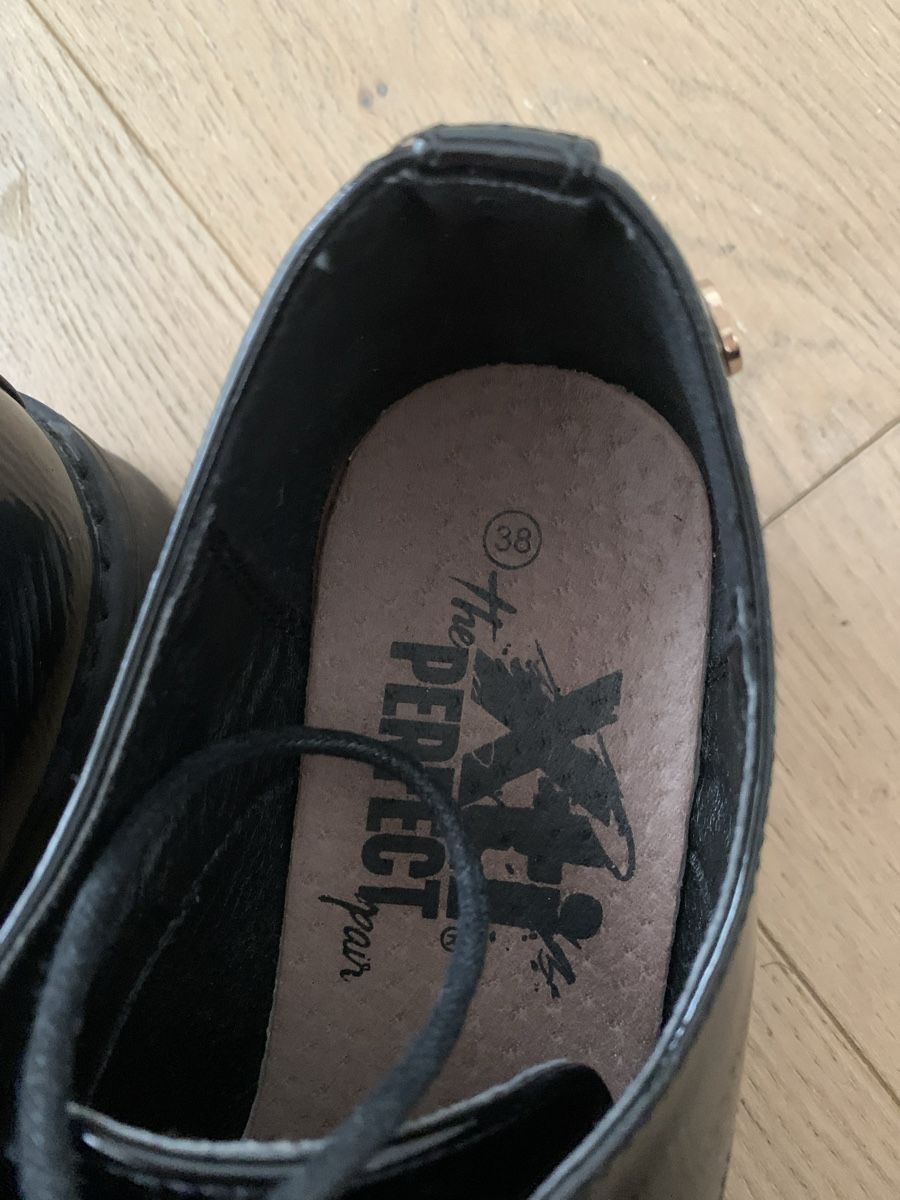 Scarpe da donna: Lackschuhe Damen 38 – Usato da Urdorf venduto da lil_bw7r 4