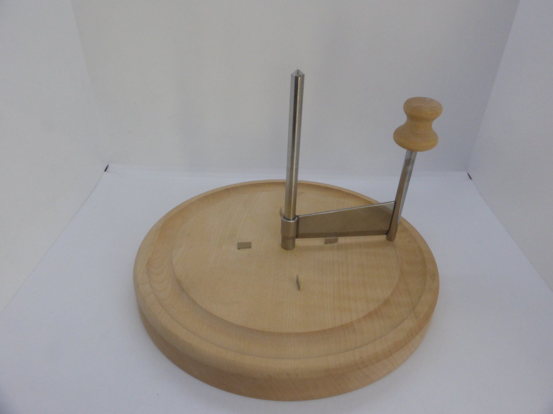 Alle Werkzeuge: Girolle pour le fromage la Tête de moine modèle original – Gebraucht aus Porrentruy von Kim017