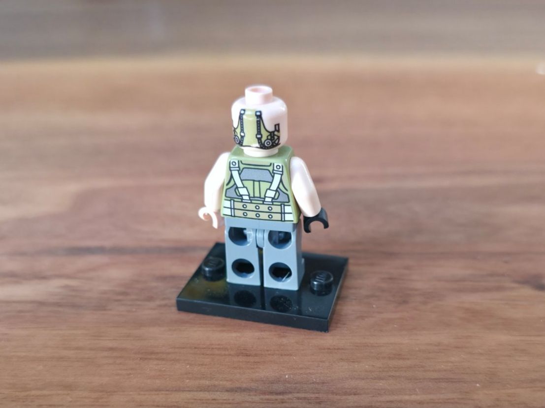 Lego Statuette: Lego Batman Minifigur Bane – Usato da Laufen venduto da elias39 1
