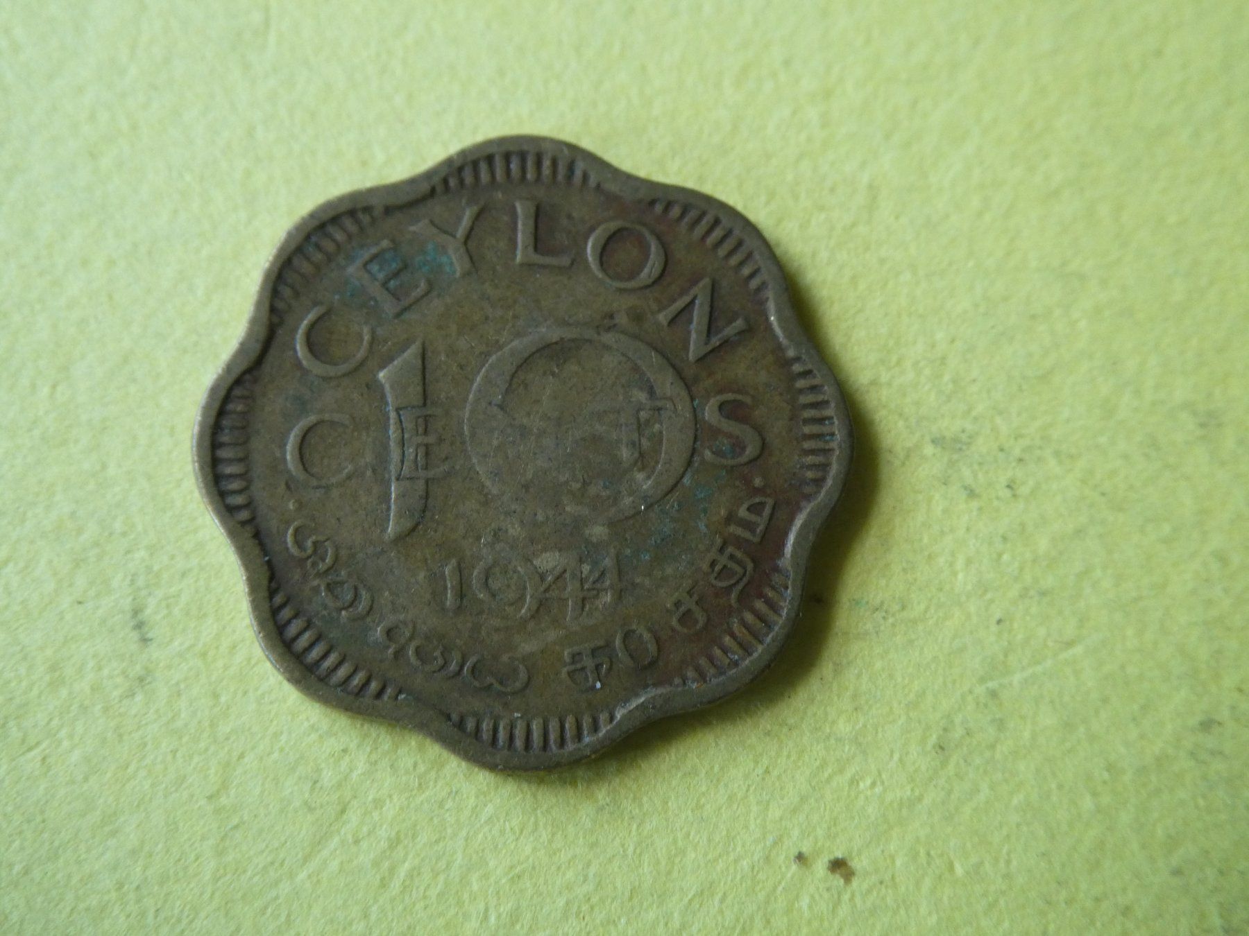 Tutti le monete: Ceylon 1944, 10 Cents – Usato da Hinterforst venduto da Rohusri