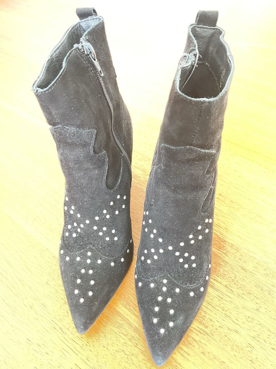 Scarpe da donna: Stiefeletten  – Usato da Ennetbürgen venduto da scriccolo 1
