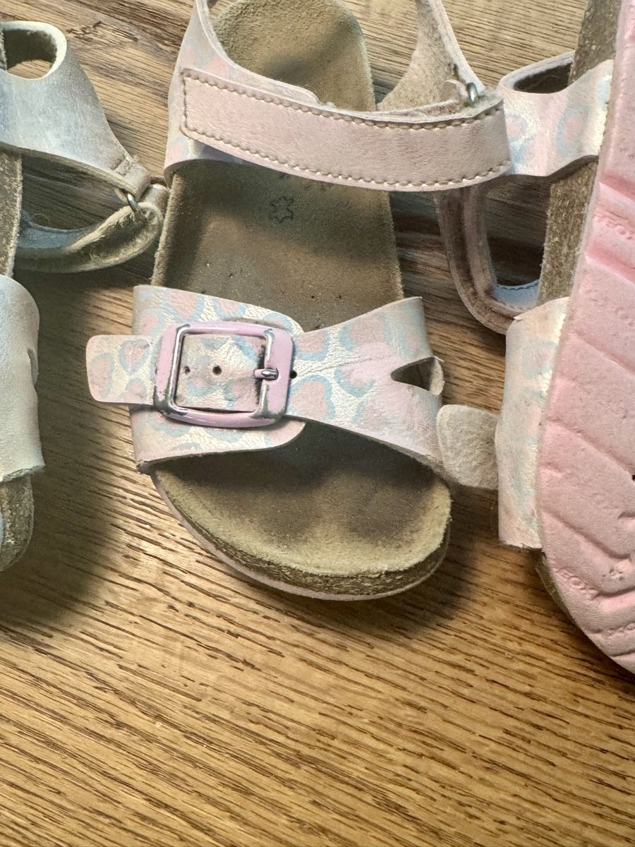Geox Scarpe per ragazze: Geox Sandalen Gr. 25&27 – Usato da Urtenen-Schönbühl venduto da Stephchen 2