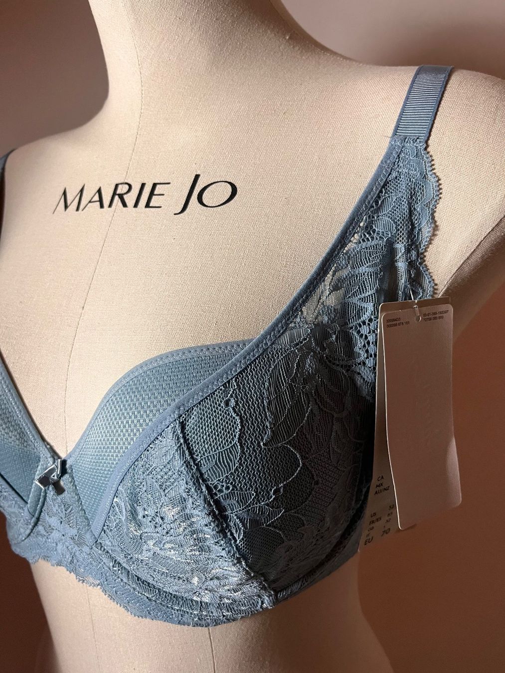 Triumph Altra biancheria intima: TRIUMPH, Bügel-BH AMOURETTE CHARM, Grösse 70E, Hellblau – Nuovo e nell'imballaggio originale da Rudolfstetten venduto da gst_g7xl 1