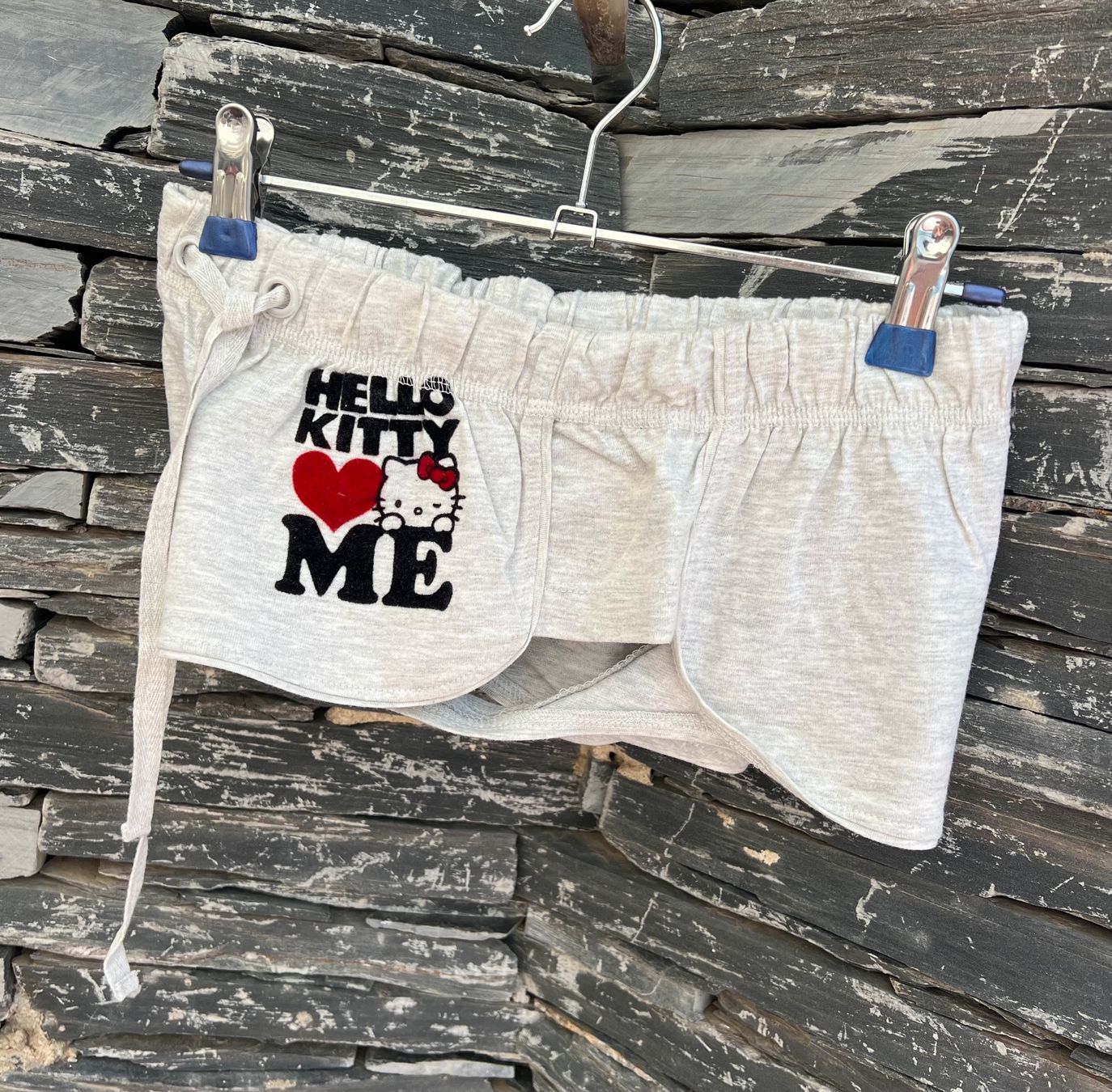 Oysho Pantaloni: Neue Hello Kitty Shorts – Nuovo (secondo la descrizione) da Tagelswangen venduto da fireiceprincess 5