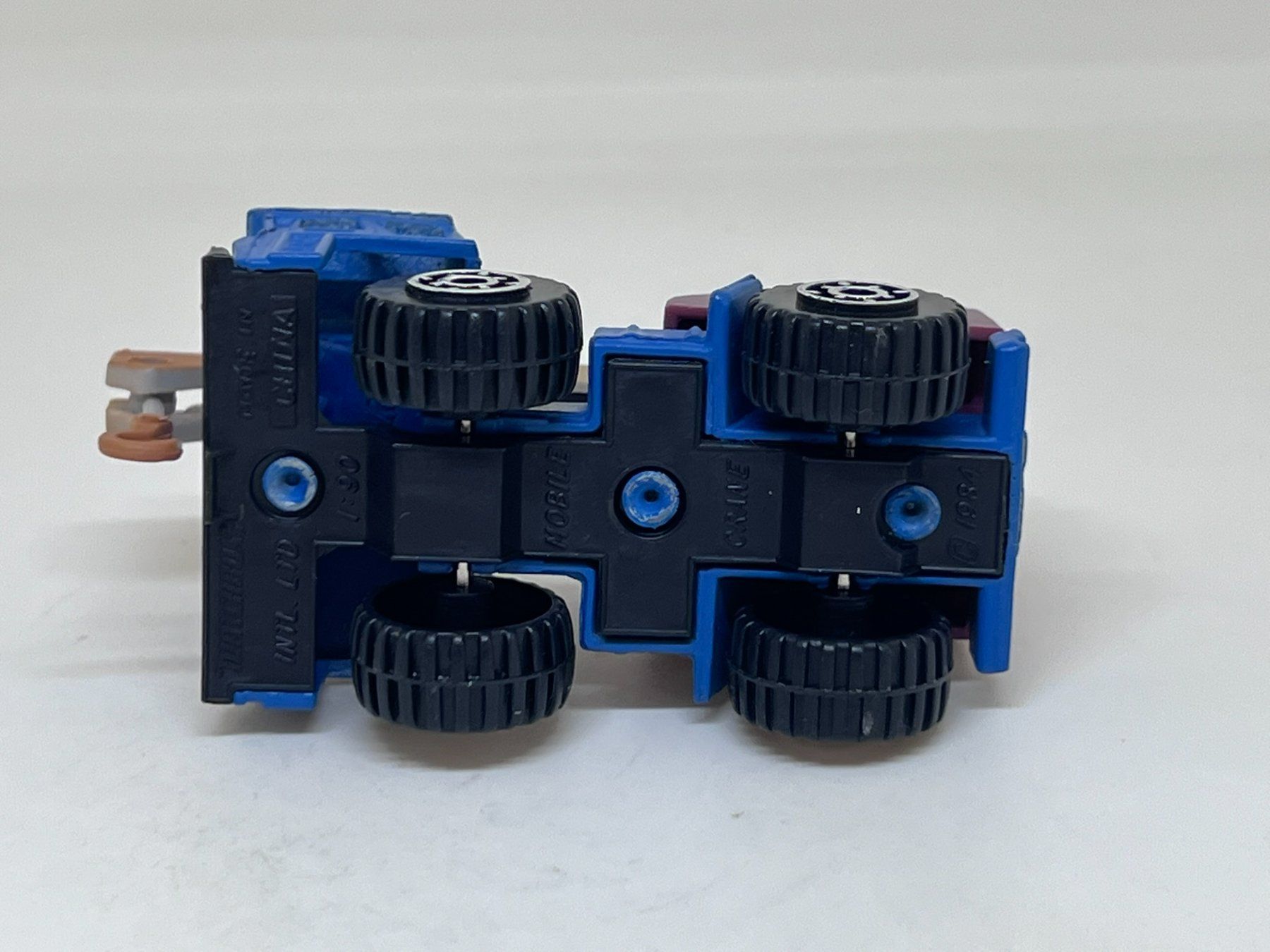 Matchbox Modellini d'auto: Matchbox Mobile Crane #386 – Usato da Wildegg venduto da LaaBoutique 3