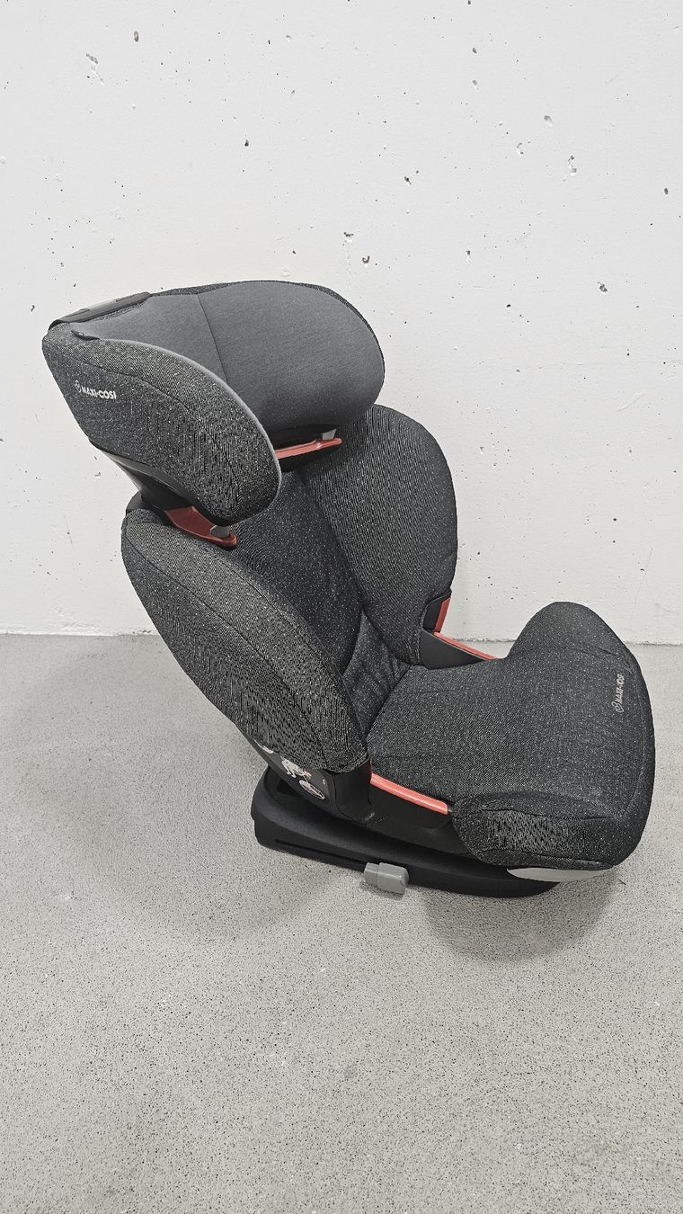 Maxi-Cosi Seggiolini per auto: Maxi Cosi Rodifix Air Protect – Usato da Russikon venduto da marcello375 2
