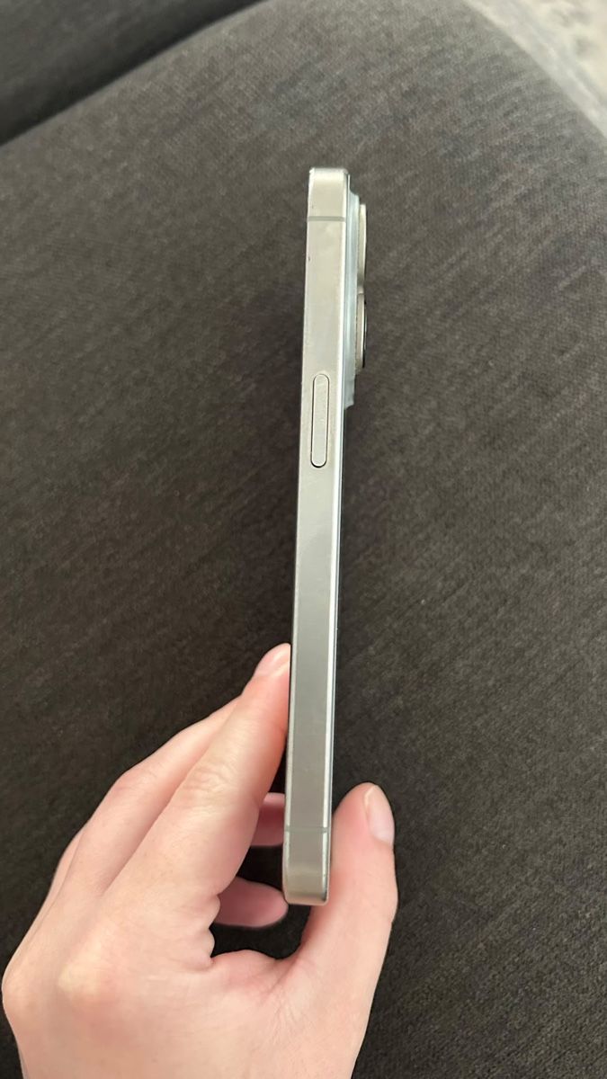 Apple Handys / Smartphones: Iphone 15 pro 128GB – Gebraucht aus Rorschach von med_cg8c 6