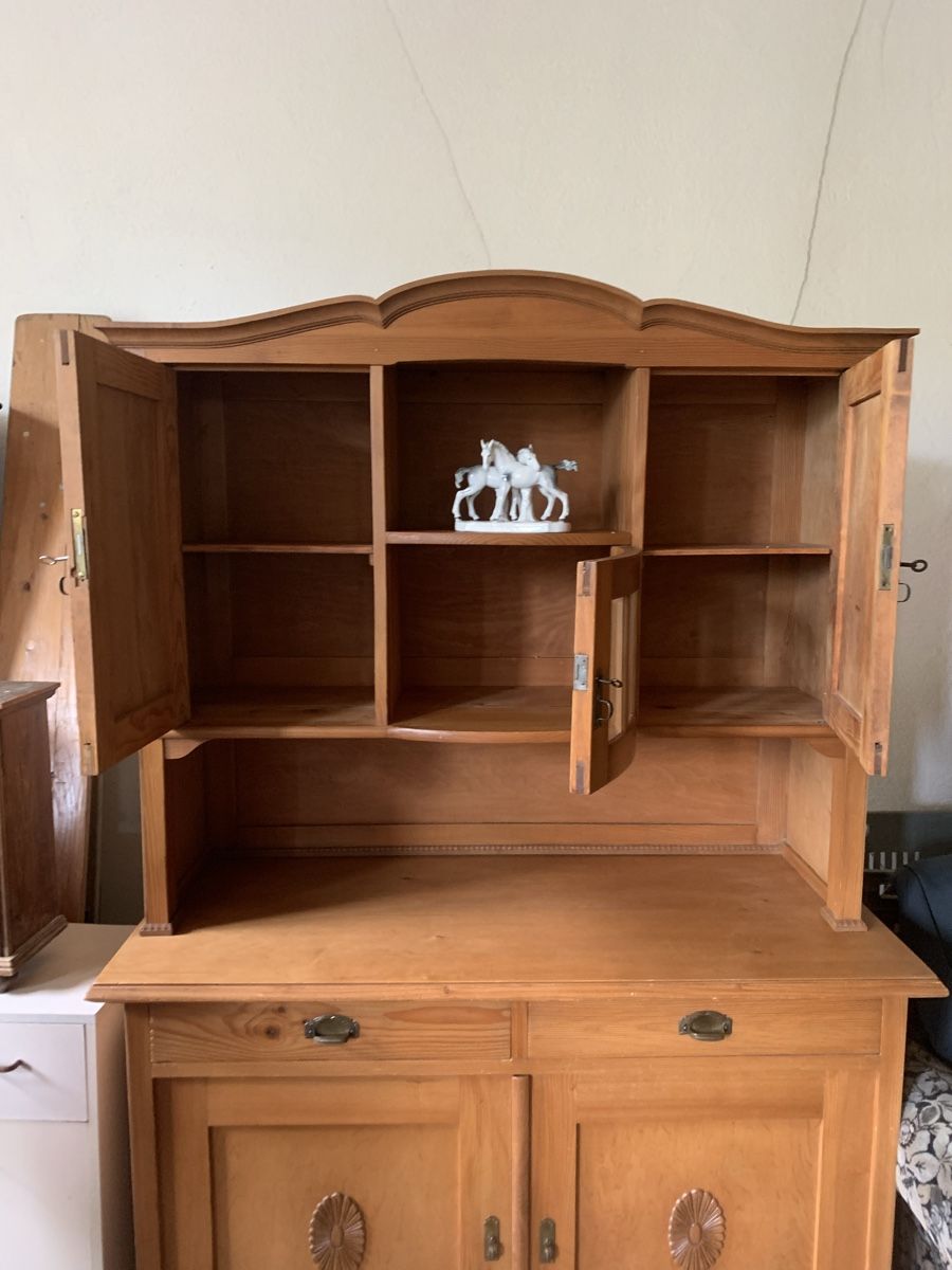 Büffets: Buffet Schrank Holz mit Glastüre – Gebraucht aus Gontenschwil von Mark_Buehler_DH 1