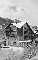 Les Marécottes VS // Pension de l'Avenir ca. 1950 // Winter