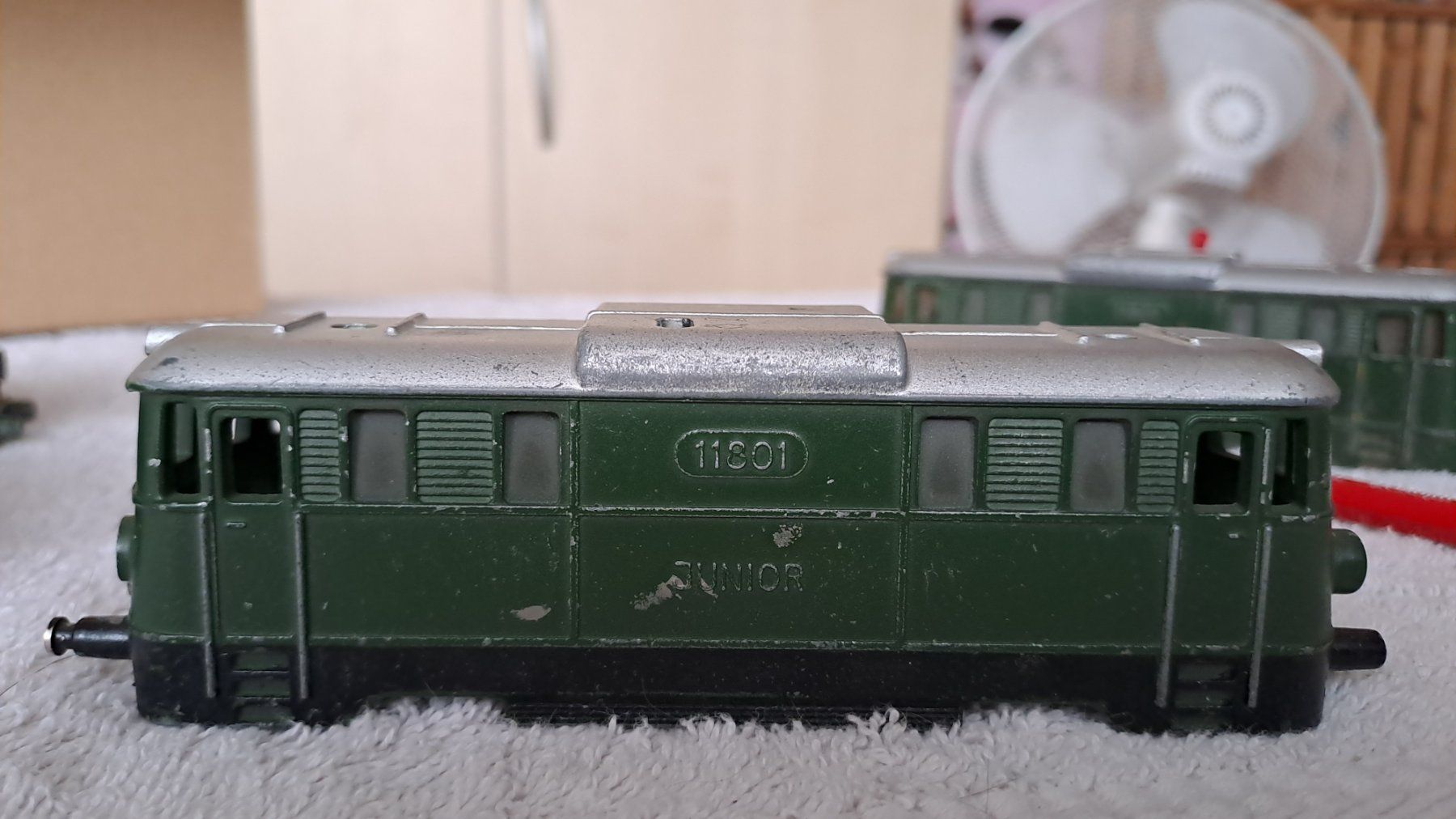 Modellini di ferrovie: Junior 4 leere Gussgehäuse / 9 – Usato da Winterthur venduto da Riebeli333 2