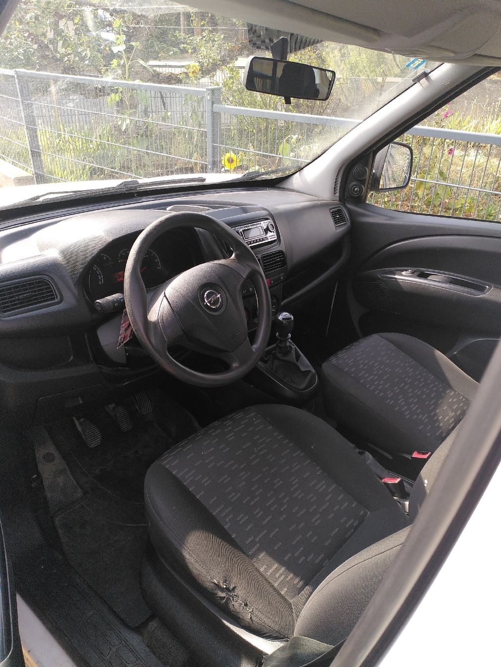Opel Autos: Opel Combo D 1.4T – Gebraucht aus schwarzenburg von schila8 5