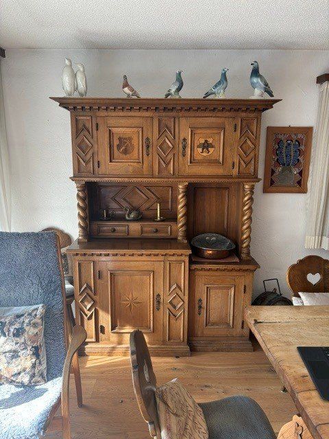 Credenze: Antikes Buffet – Usato da Davos Platz venduto da moi_h6z5