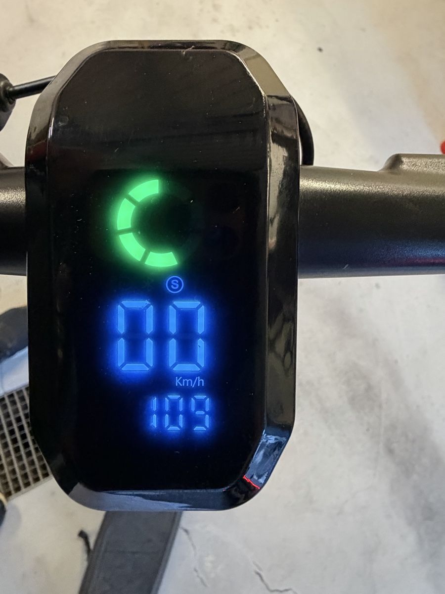Scooter: VMAX VX3 LT E-Scooter, mit Strassenzulassung – Usato da Wengen venduto da Alpinguru 1