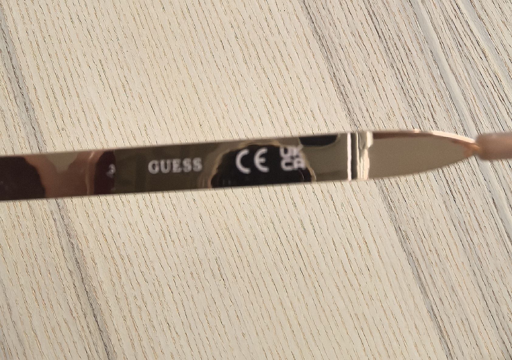 Guess Occhiali & Lenti: Guess Damen Sonnenbrille – Nuovo e nell'imballaggio originale da Bad Ragaz venduto da AKahlon 3