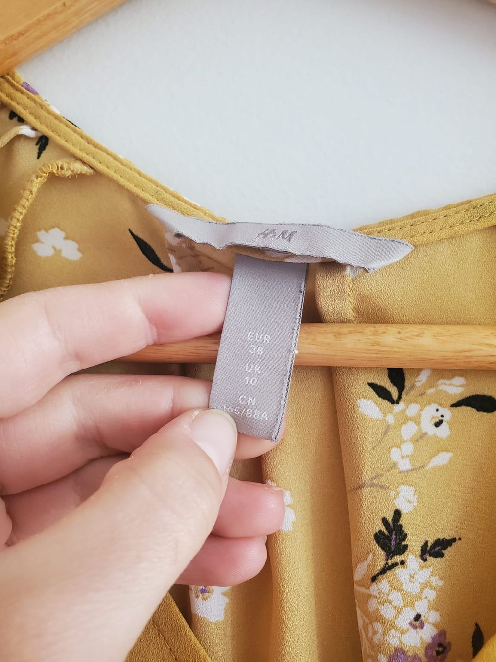 H&M Camicette: Floral Blouse – Usato da Genève venduto da lucianartm 1