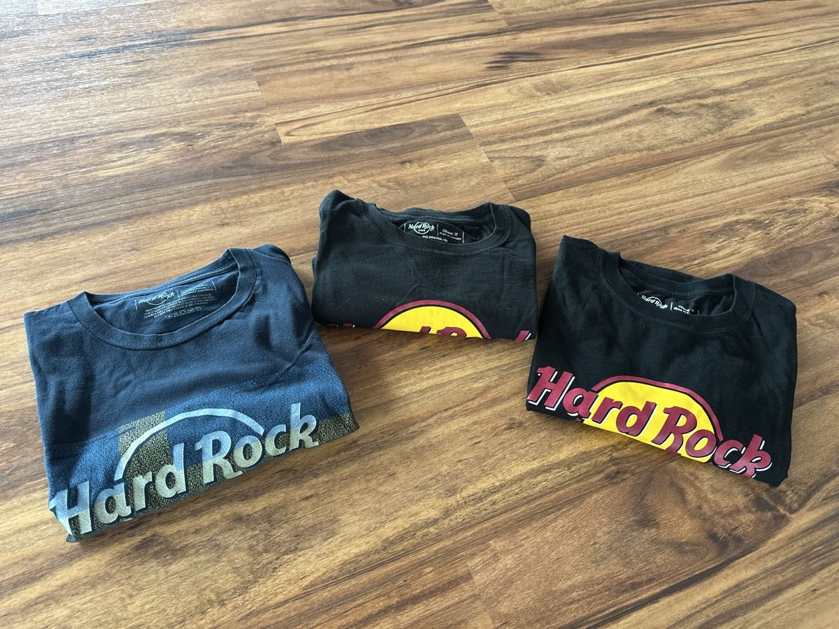 T-Shirts: 3 Hard Rock T.shirt Large  – Gebraucht aus Uster von bek_v2ct 6