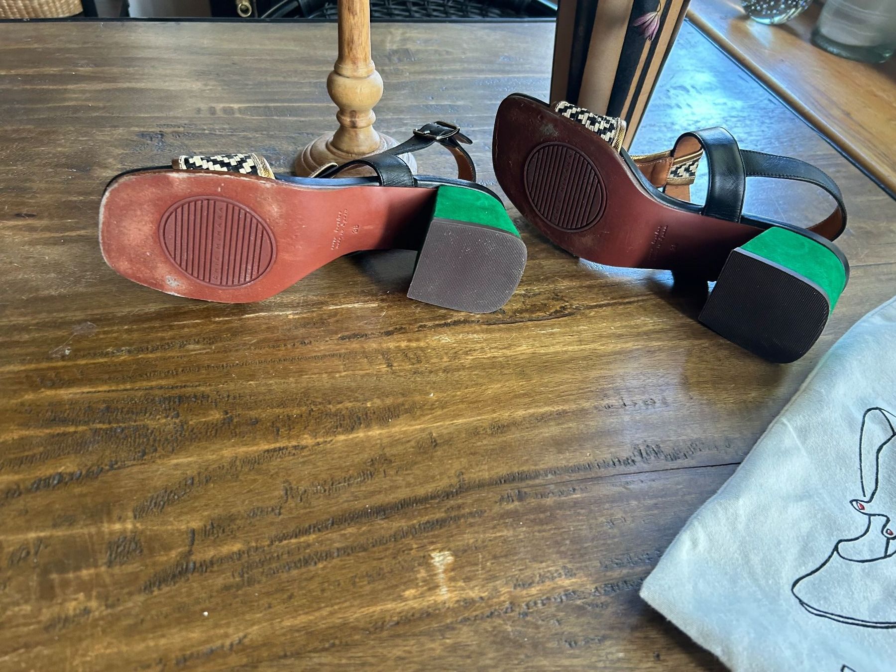 Chie Mihara Scarpe da donna: Wildleder Sandals Chie Mihara – Nuovo (secondo la descrizione) da Schaffhausen venduto da amwr 8