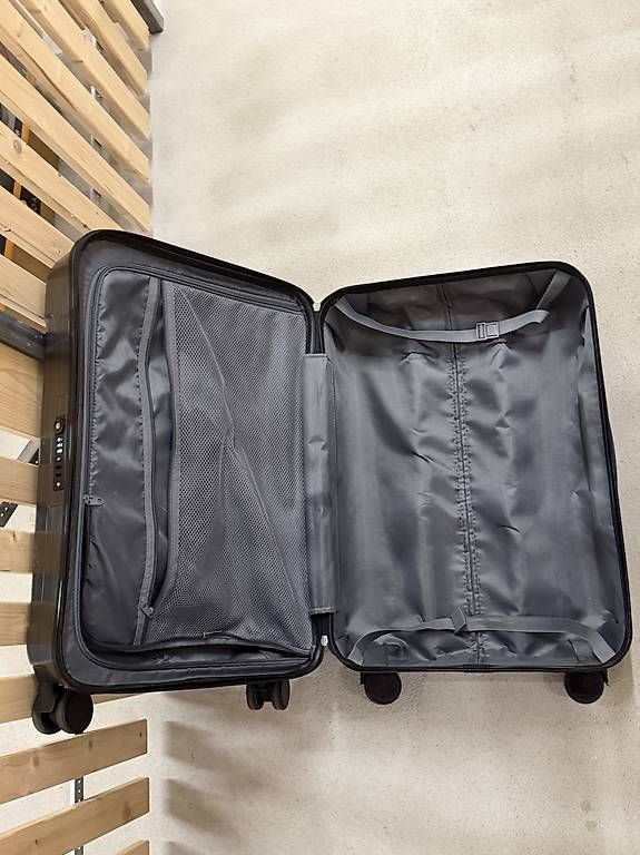 Reisekoffer: Reisekoffer – Gebraucht aus Niederuzwil von Lisascloset 3