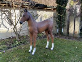 Gartendeko Lebensgroße Fohlenfigur – Wetterfest & stabil