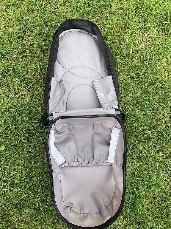 Valigie: Kinderrollkoffer mit Rucksack Biene – Usato da Lyss venduto da stubenwagen 3
