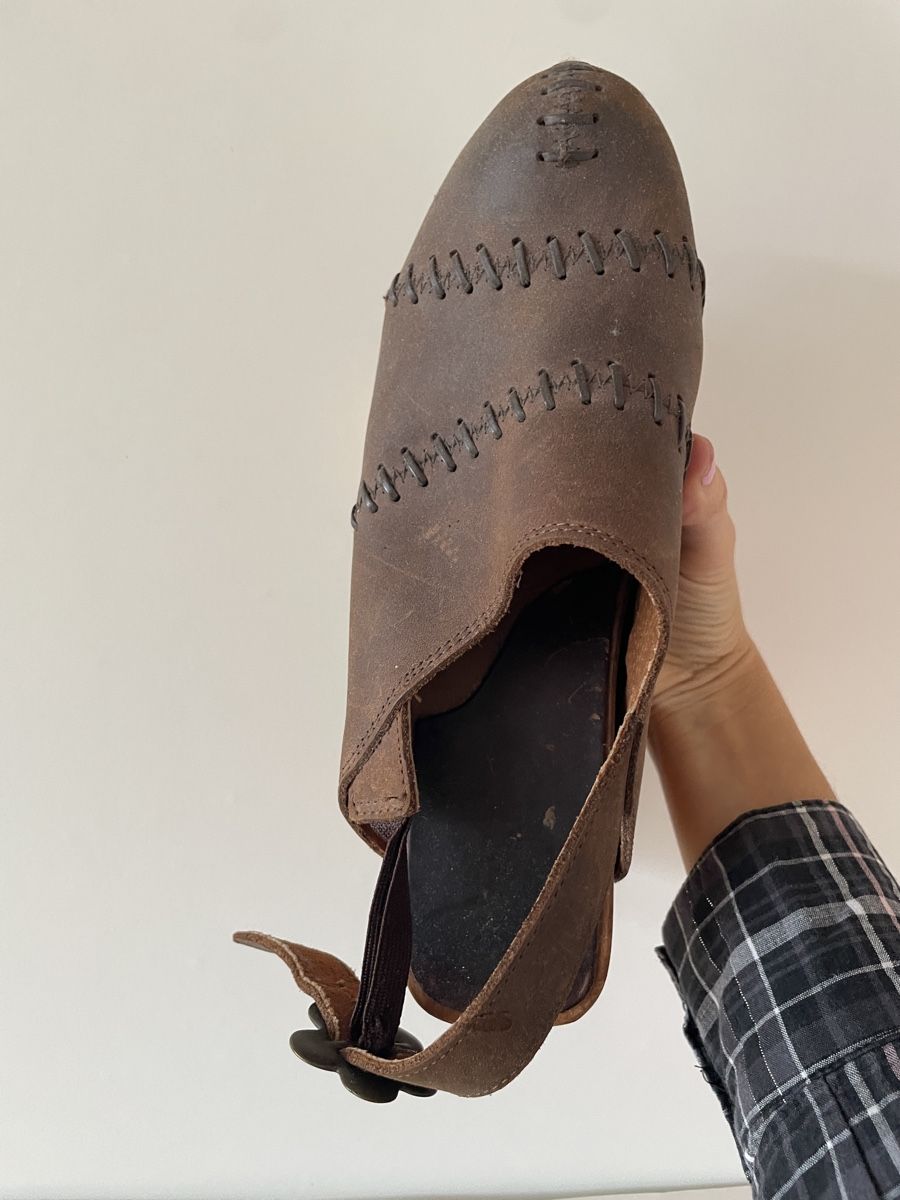 Scarpe da donna: Braune Holz Clogs mit Absatz, Grösse 40 – Nuovo (secondo la descrizione) da Basel venduto da Millennski 4