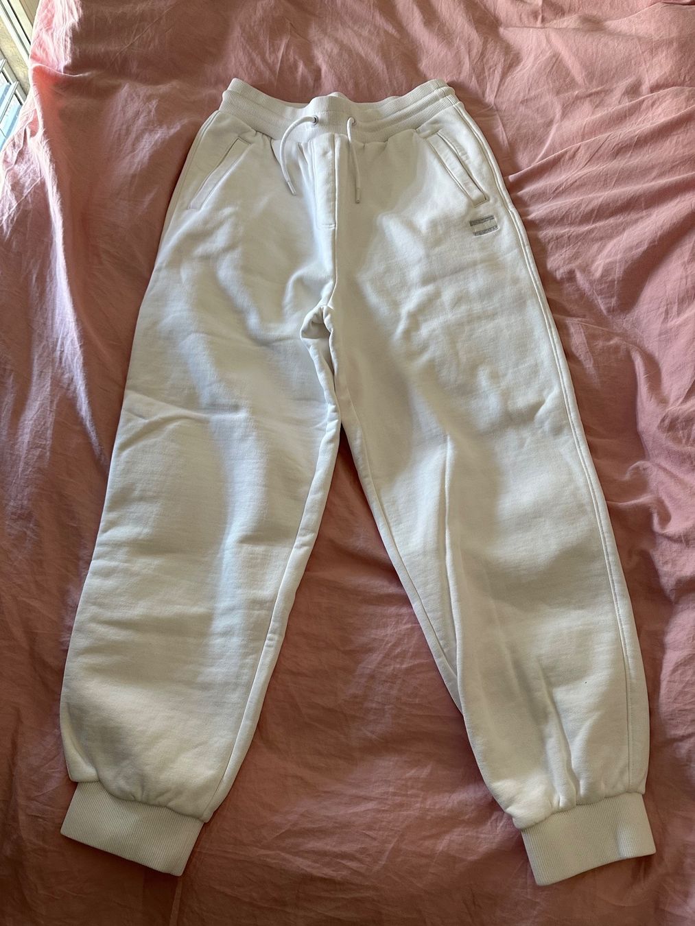 Tommy Hilfiger Pantaloni: Pantalon Tommy Hilfiger – Nuovo (secondo la descrizione) da Sion venduto da ENKLR
