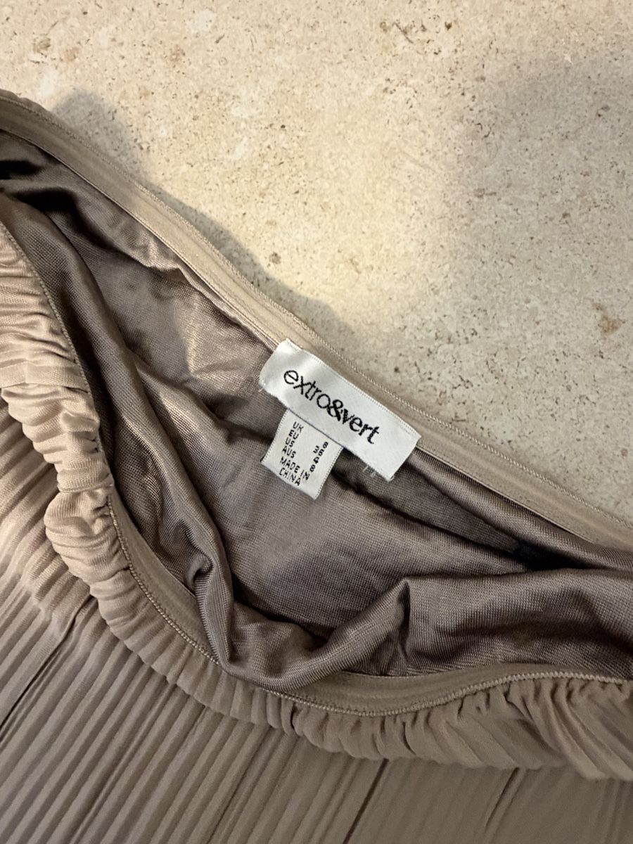 Pantaloni: Extro & Vert Plissee-Set Grösse 36 – Nuovo (secondo la descrizione) da Illnau venduto da iva_ck2d 2