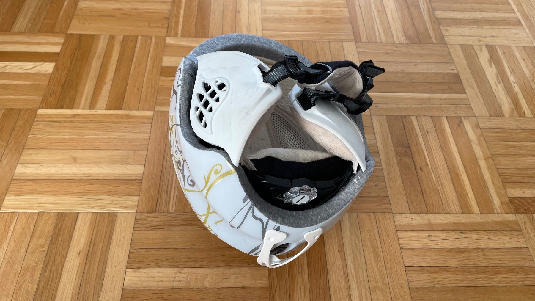 Alpina Helme: Alpina Skihelm Helm Gr. 53-57cm – Gebraucht aus Rüfenacht BE von lavok 6