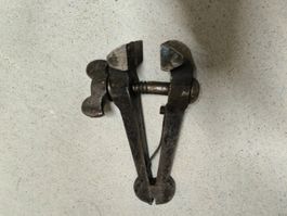 Alte Zange / Schraubstock - Vintage Werkzeug Rarität!