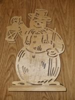 Schneemann Holzfigur Dekoration Laterne Hut Schal 