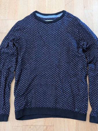 EDC Pullover schönes Muster M
