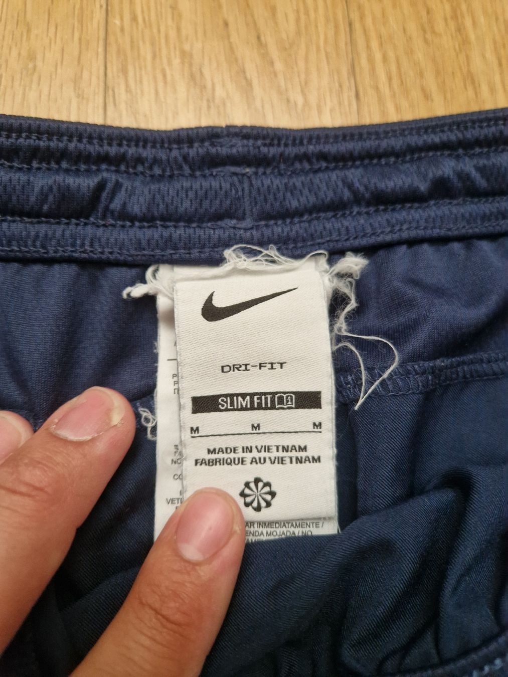 Nike Pantalons: Nike Hose Shorts Gr.M – D'occasion à Emmenbrücke par TopGato 1