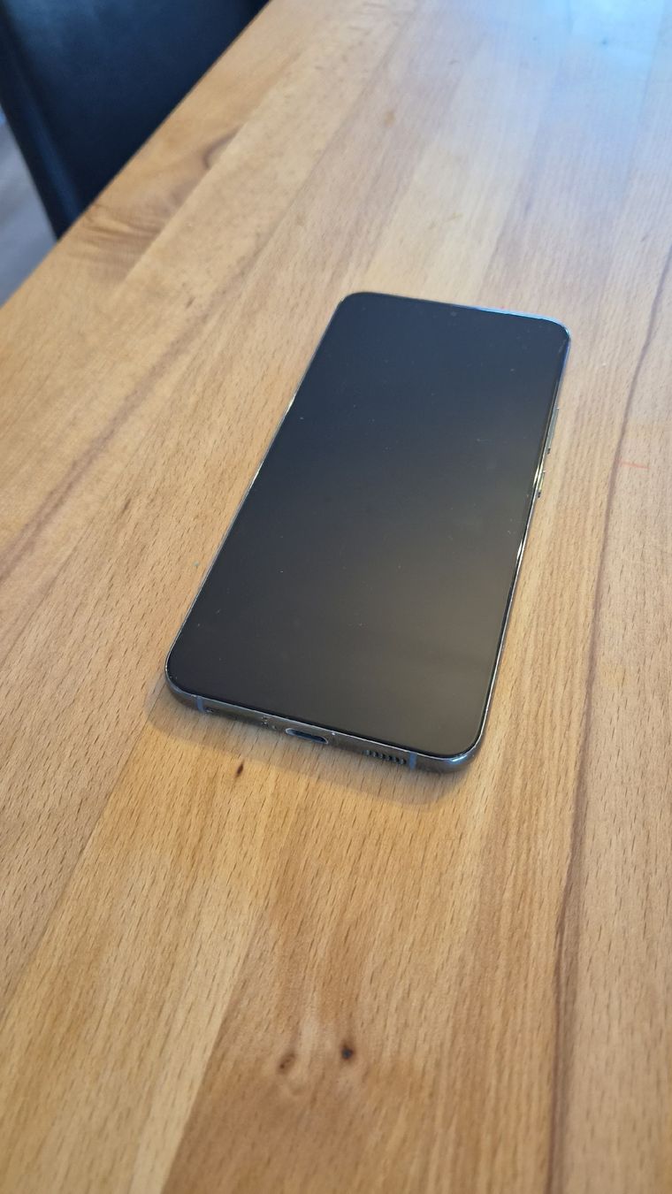 Samsung Handys / Smartphones: Samsung Galaxy S22 Plus – Gebraucht aus Greppen von arno5981A 1