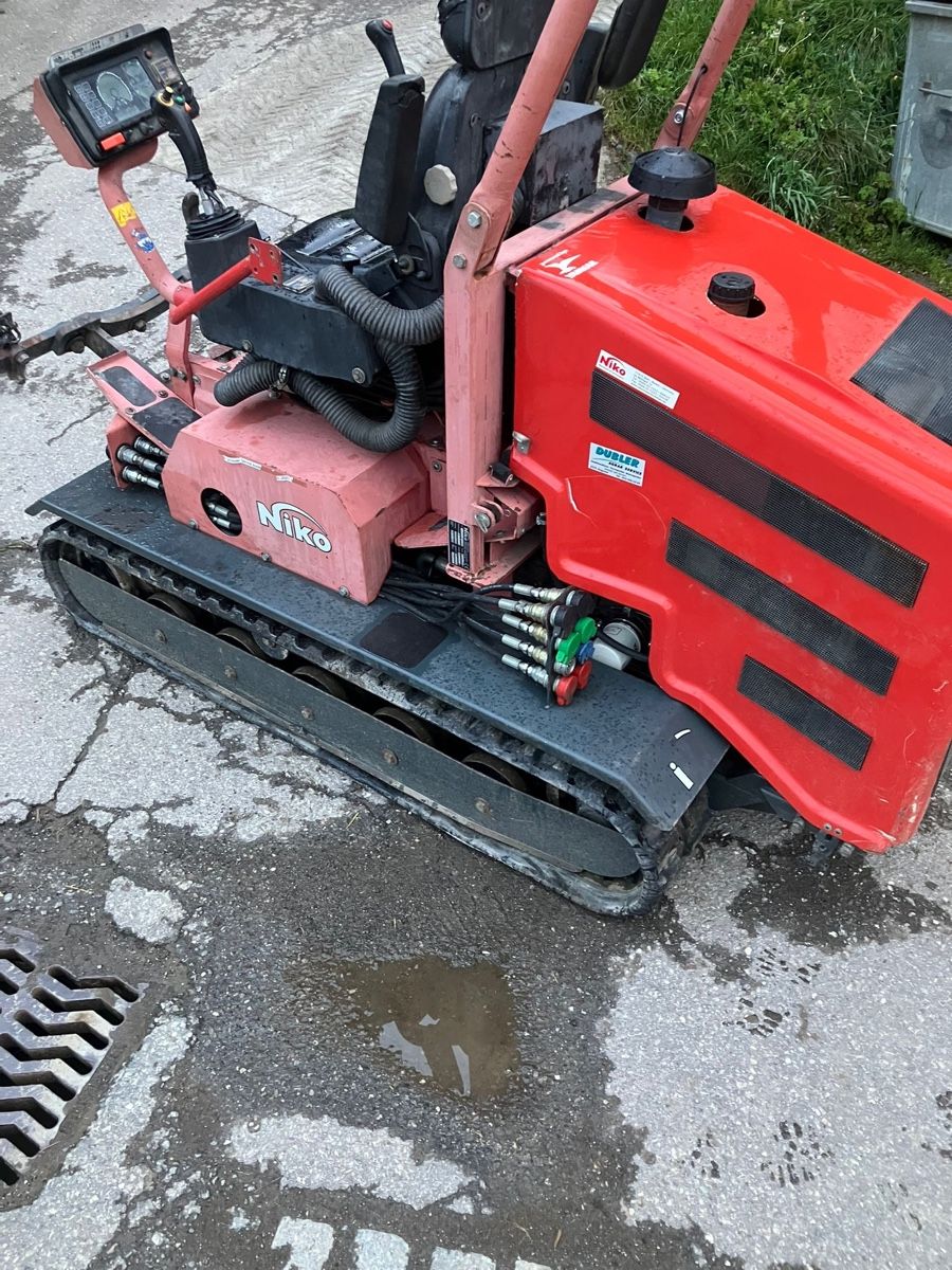 Trattori: Weinbau Traktor Niko 60 Mulch Traktor – Usato da Niederbipp venduto da baggerch 7