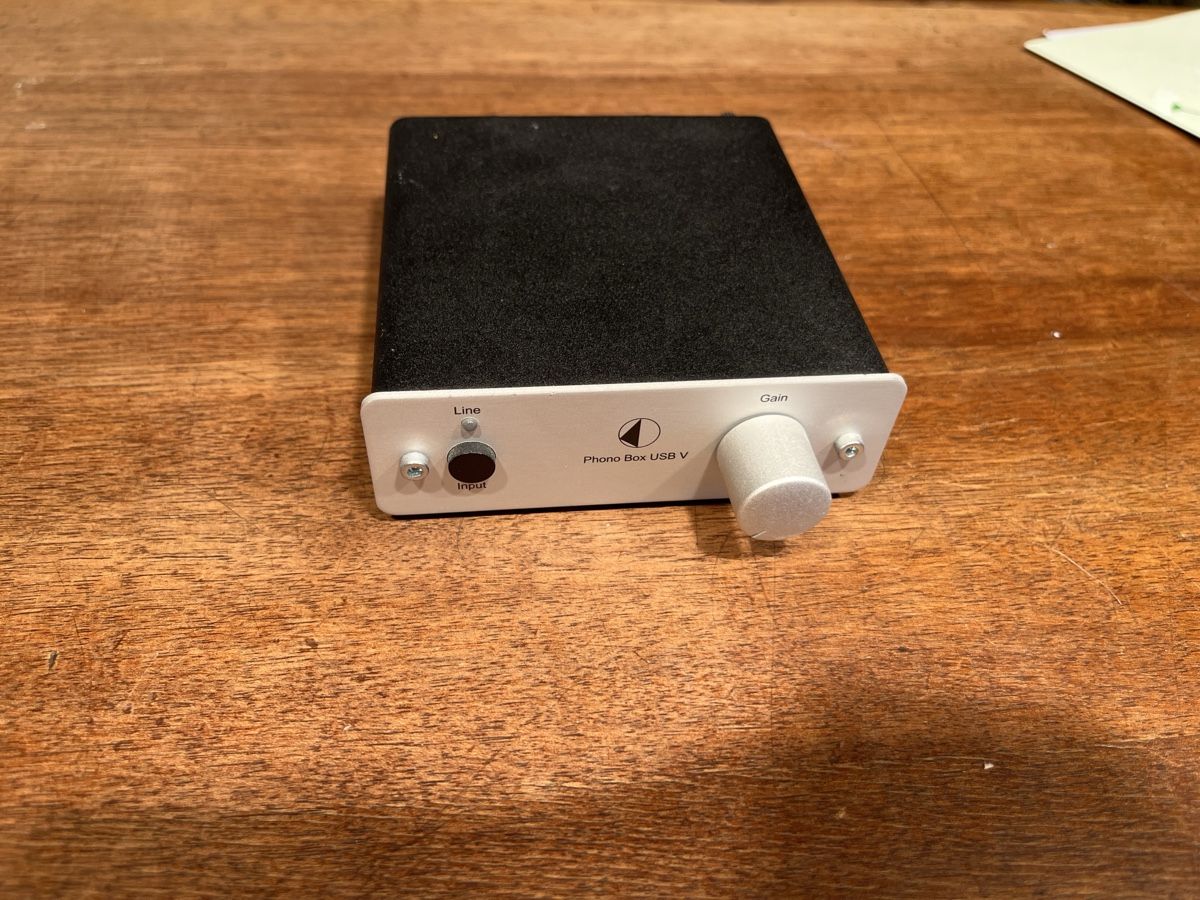 Pro-ject Amplificatori: Pro-Ject Phono Box USB V – Usato da Männedorf venduto da Crew2 2