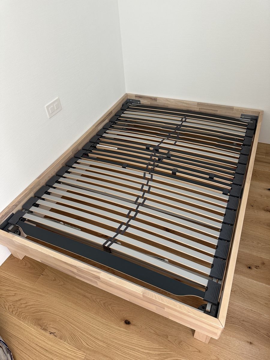 Betten: Bett 140x200 – Gebraucht aus St.Moritz von marog90 1