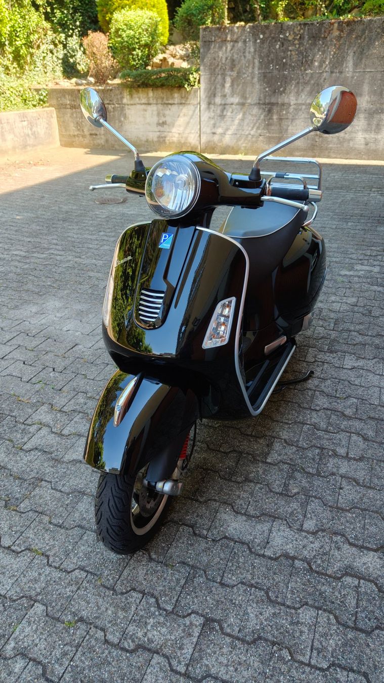 Vespa Scooter: Vespa GTS 125 Super 125 – Usato da Wettingen venduto da Graepi 7