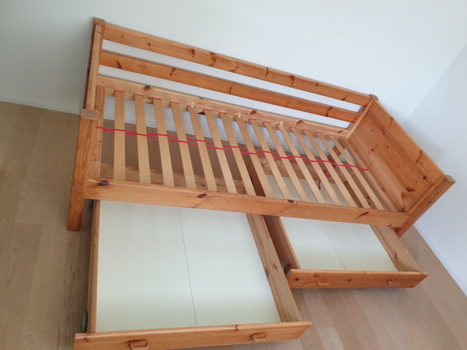Letti: Bett – Usato da Wallisellen venduto da ola711 4