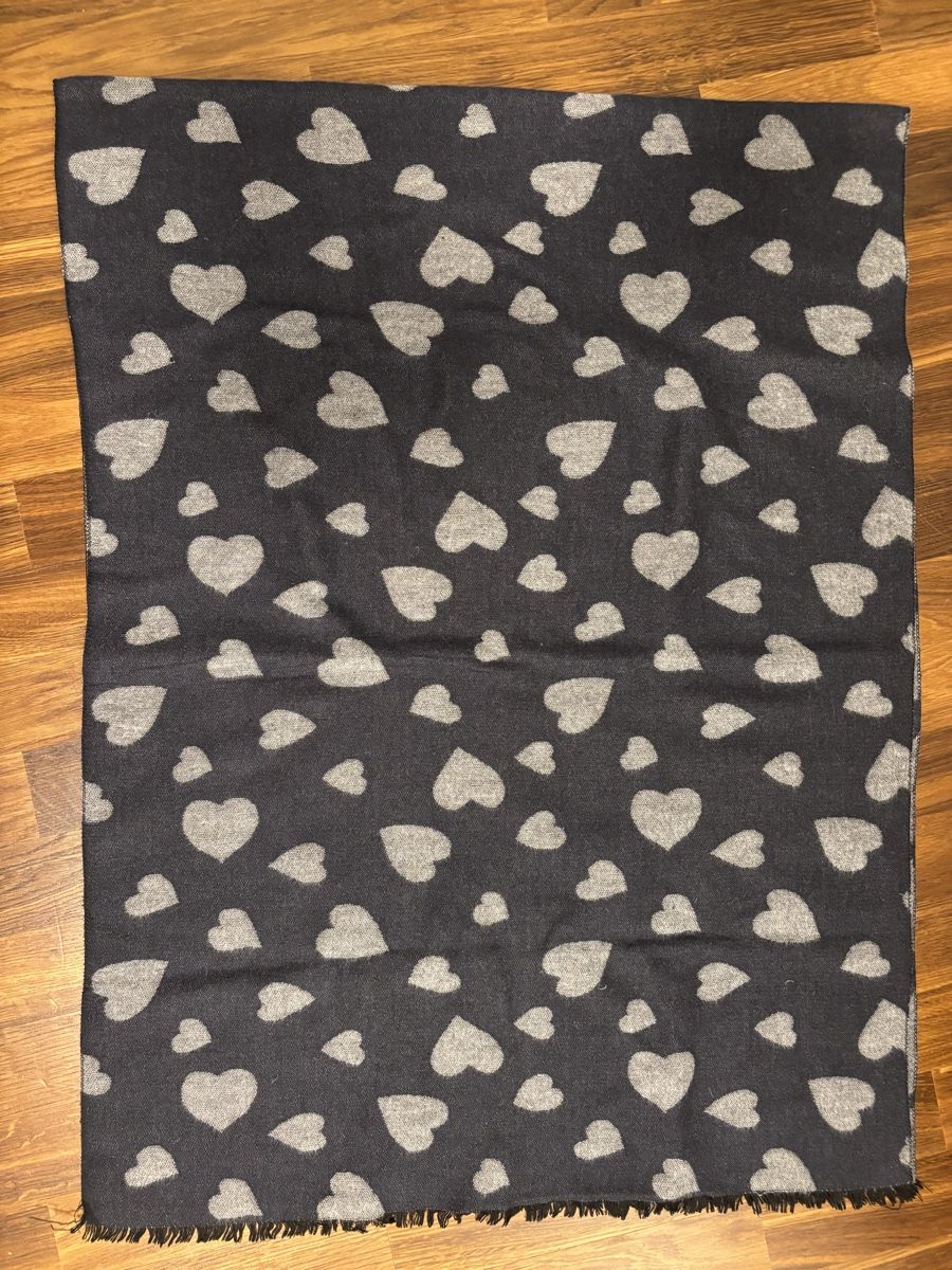 Foulard & Sciarpe: Schal mit Herz 180cm blau/grau – Nuovo (secondo la descrizione) da Zürich venduto da FedeSara 1