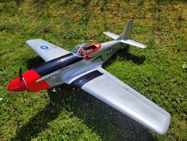Grosse P-51 Mustang, mit OS MAX 160 FX, neuwertig