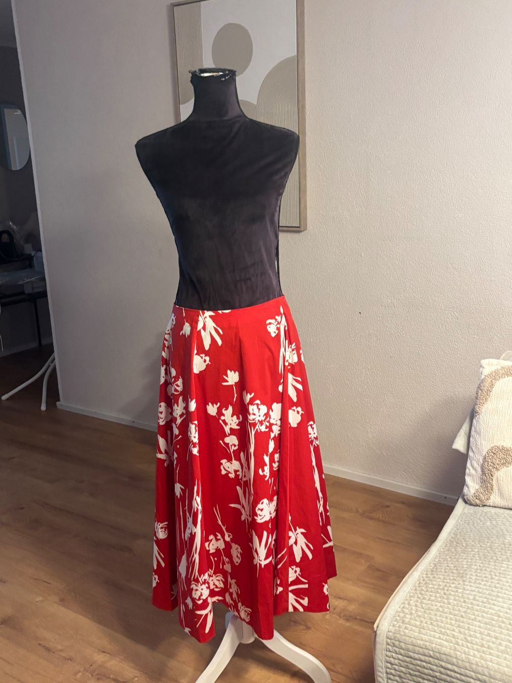 Marella Gonne: Marella by Max Mara Maxi Rock Baumwolle – Usato da St. Margrethen SG venduto da dijanaO