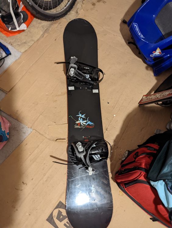 Snowboard Nitro 153 cm mit Bindung für Damen Occasion 1