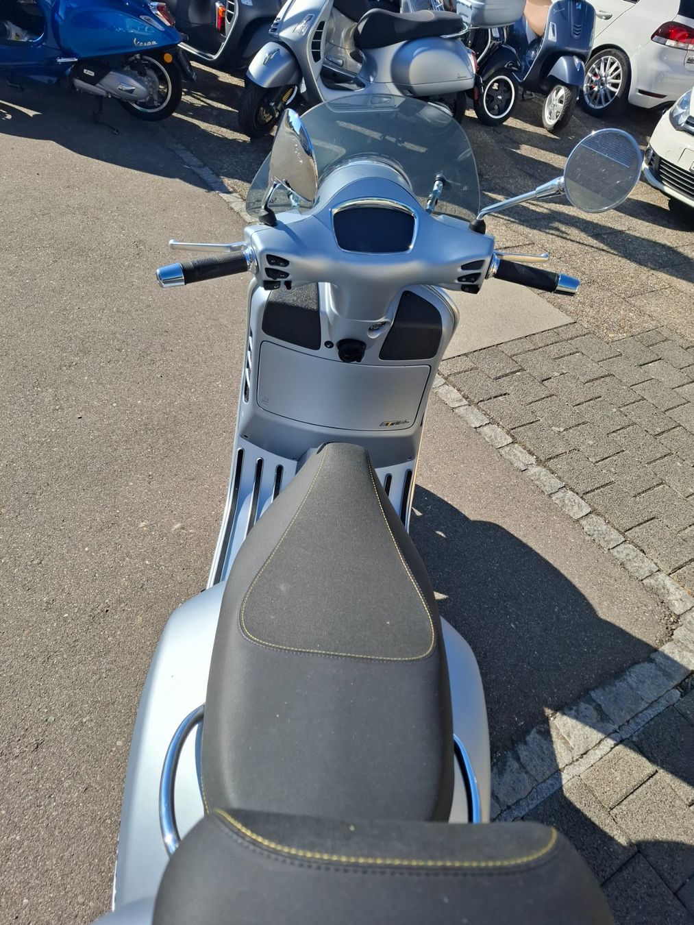 Piaggio Scooters: Piaggio Vespa GTS 125 Super Tech – D'occasion à Hefenhofen par Garage_Barone 5
