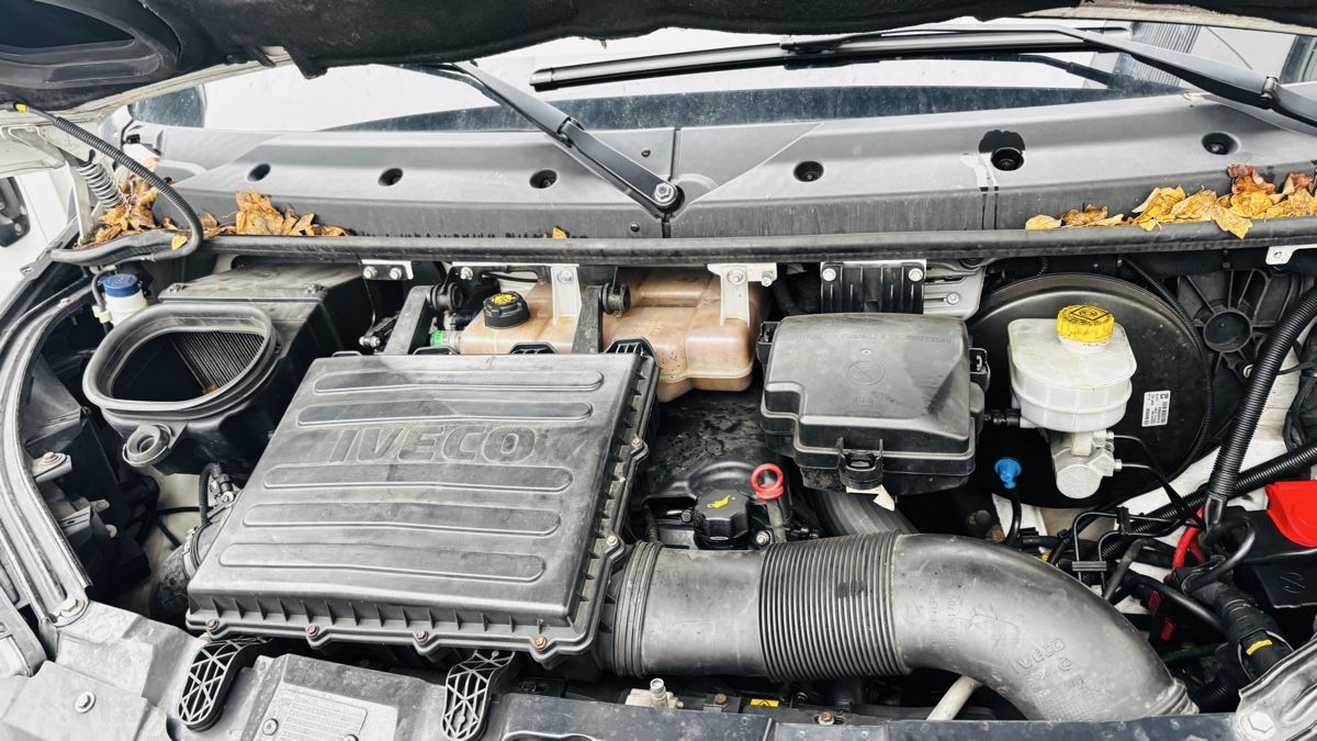 Iveco Veicoli commerciali: Iveco Daily 35S18 3.0 – Usato da Basel venduto da A.Transport 5