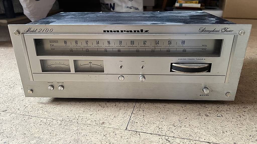Radio: Marantz Model 2100 Stereophonic Tuner – Usato da Itingen venduto da Haefi