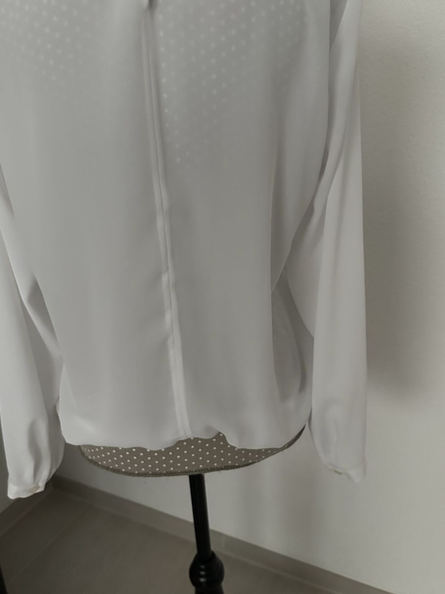 Chemisiers: Seidensticker Elegante weisse Bluse Gr. 36 – D'occasion à Widnau par Sheleila 3